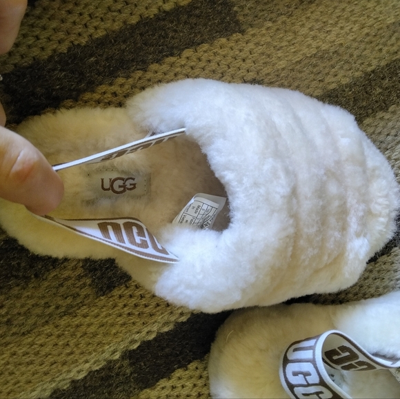 Ugg Fluff Yeah Slides Size 5 in Cream Slipper Lounge Streetwear - Picture 9 of 11